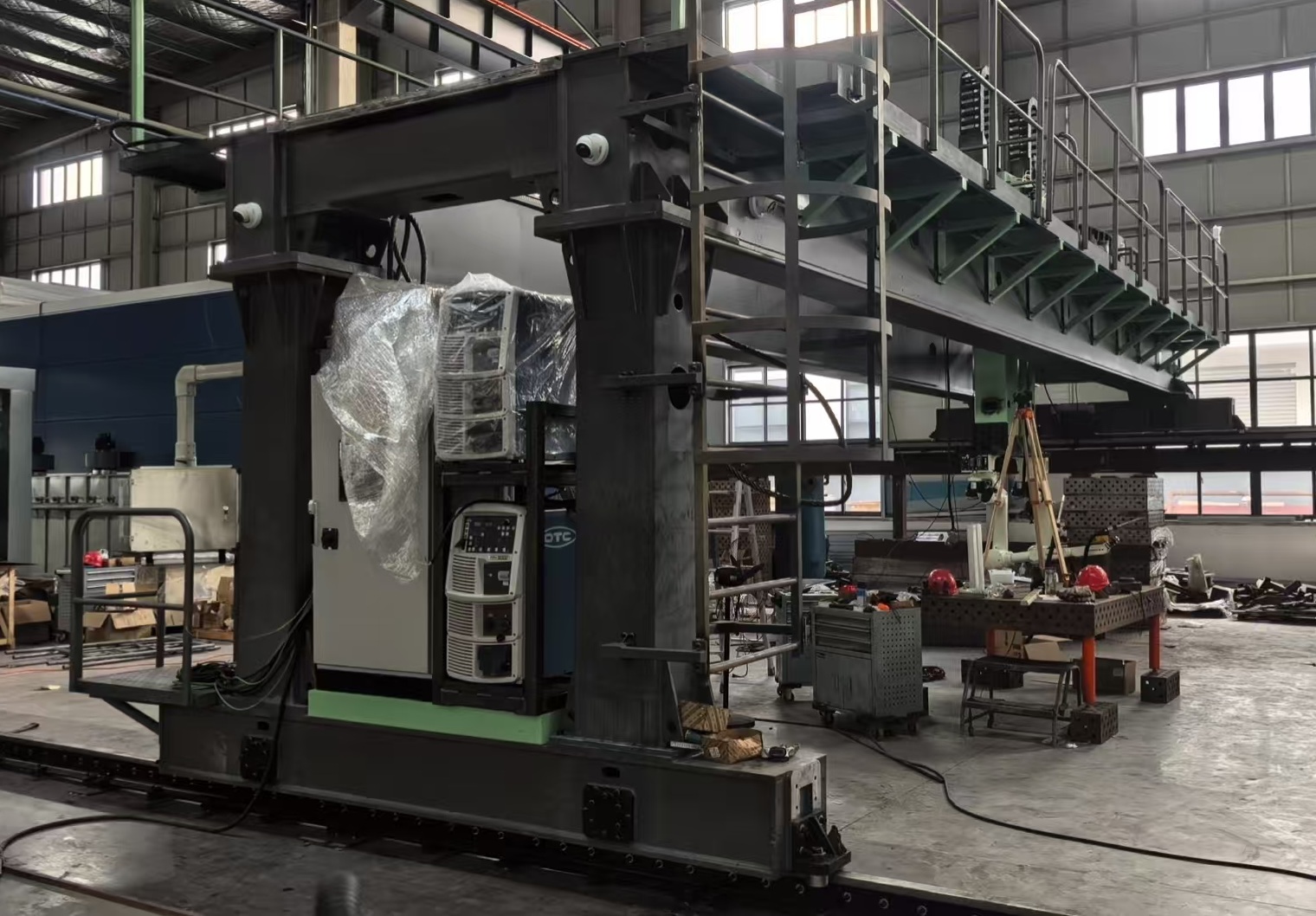 12米船舶工程用雙機龍門焊接工作站